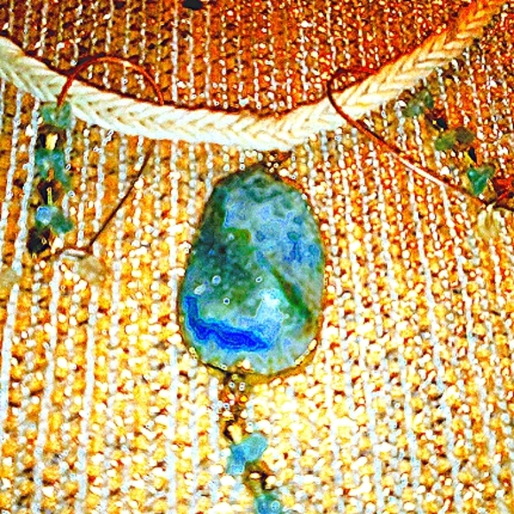 Handmade 100% dragon vein agate lined with 18k gold pendant, 100% hemp necklace - Picture 1 of 2